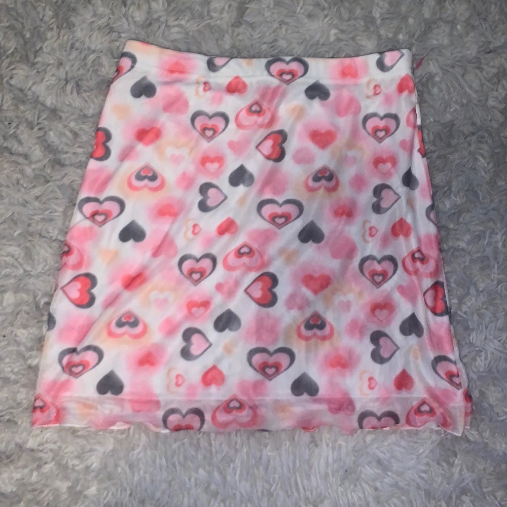 Y2K HEART MINI SKIRT SIZE S